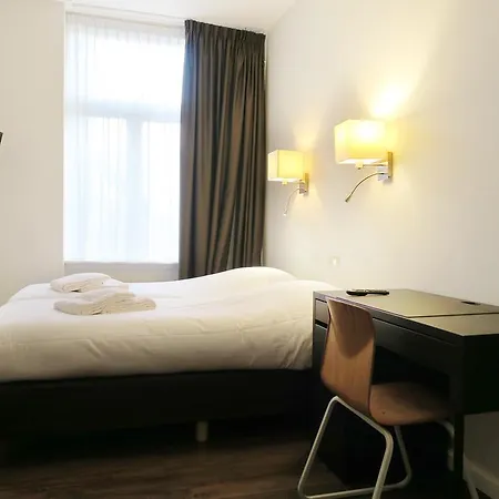 Hotel Carillon-2